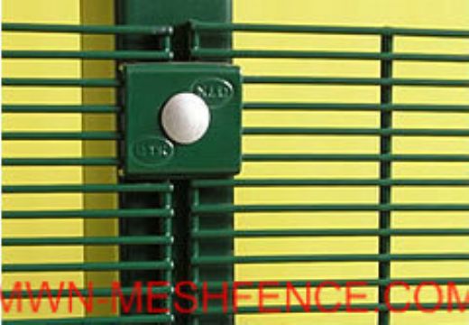 358 Mesh Fence